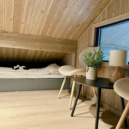Renovated With Views Over Breimsvatnet * Klakegg