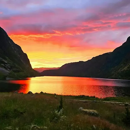 Renovated With Views Over Breimsvatnet Klakegg