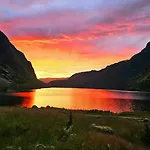 Renovated With Views Over Breimsvatnet Klakegg